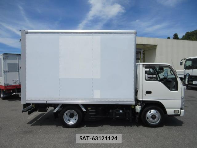 Isuzu ELF TRUCK 2018-06 7500445-5