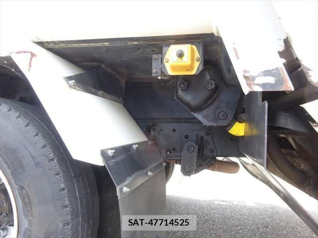 Isuzu ELF TRUCK 2008-05 7500430-5