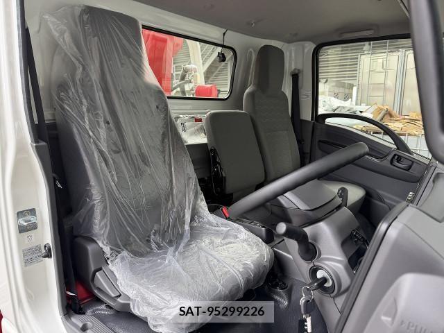Isuzu ELF TRUCK 2025-02 7500403-16