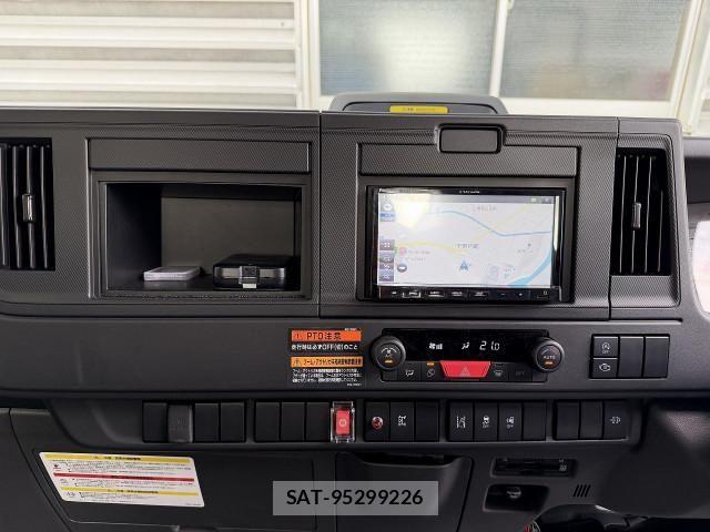 Isuzu ELF TRUCK 2025-02 7500403-18