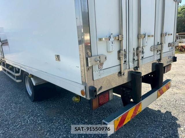Isuzu ELF TRUCK 2015-07 7500446-15