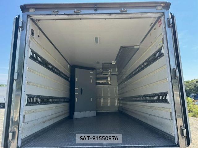 Isuzu ELF TRUCK 2015-07 7500446-20