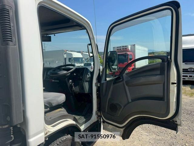 Isuzu ELF TRUCK 2015-07 7500446-29