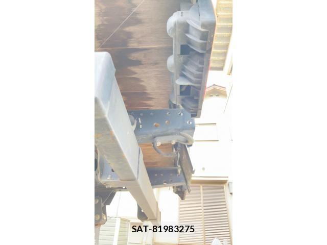 Isuzu ELF TRUCK 2008-11 7508609-5