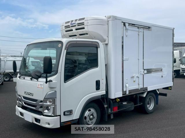 Isuzu ELF TRUCK 2023-03 7500410-0