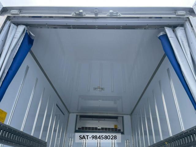 Isuzu ELF TRUCK 2023-03 7500410-10