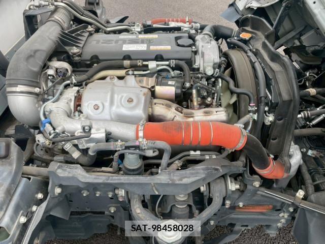 Isuzu ELF TRUCK 2023-03 7500410-27