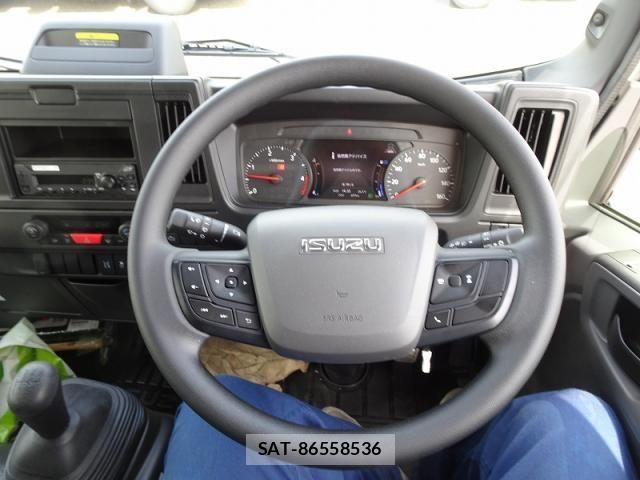 Isuzu ELF TRUCK 2025-04 7508598-18
