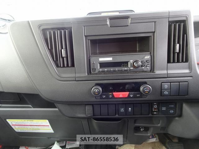 Isuzu ELF TRUCK 2025-04 7508598-20