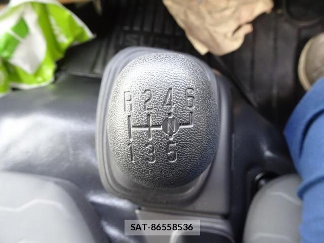 Isuzu ELF TRUCK 2025-04 7508598-23