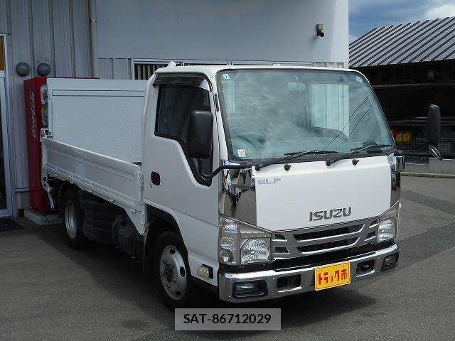 Isuzu ELF TRUCK 2015-10 7500442-2