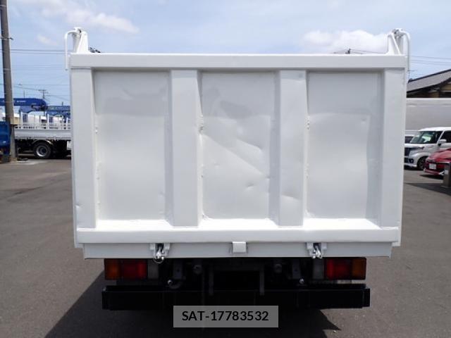 Isuzu ELF TRUCK 2015-02 7500425-5