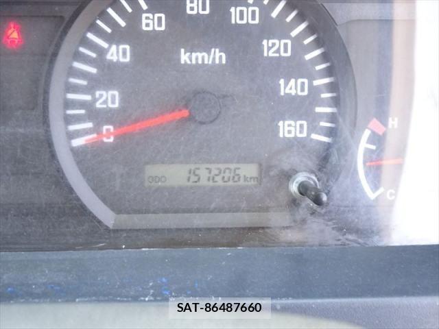 Isuzu ELF TRUCK 2015-09 7500433-26