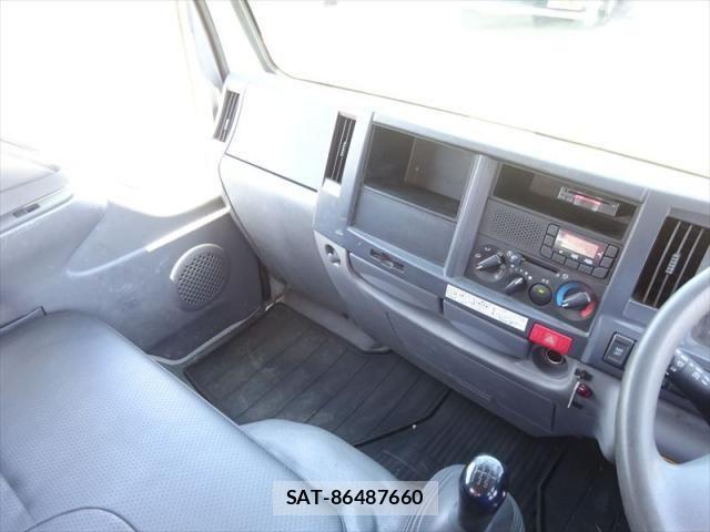 Isuzu ELF TRUCK 2015-09 7500433-27