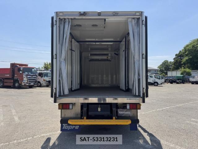 Isuzu ELF TRUCK 2021-03 7500428-9