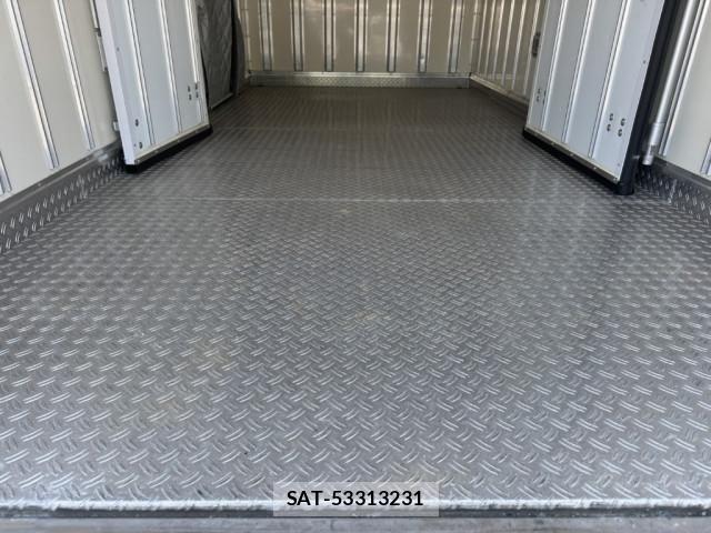 Isuzu ELF TRUCK 2021-03 7500428-12
