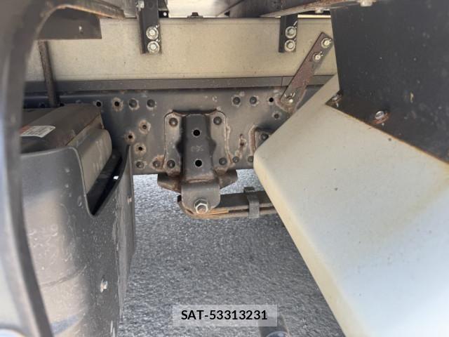 Isuzu ELF TRUCK 2021-03 7500428-18