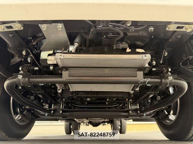 Isuzu ELF TRUCK 2025-02 7500406-9