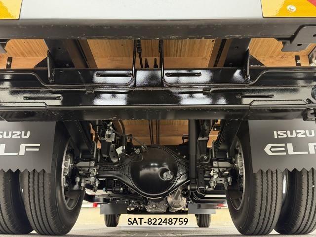 Isuzu ELF TRUCK 2025-02 7500406-13