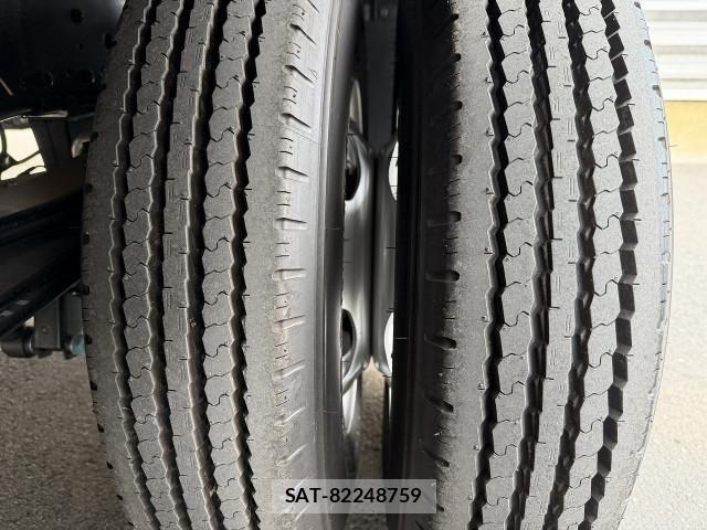 Isuzu ELF TRUCK 2025-02 7500406-15