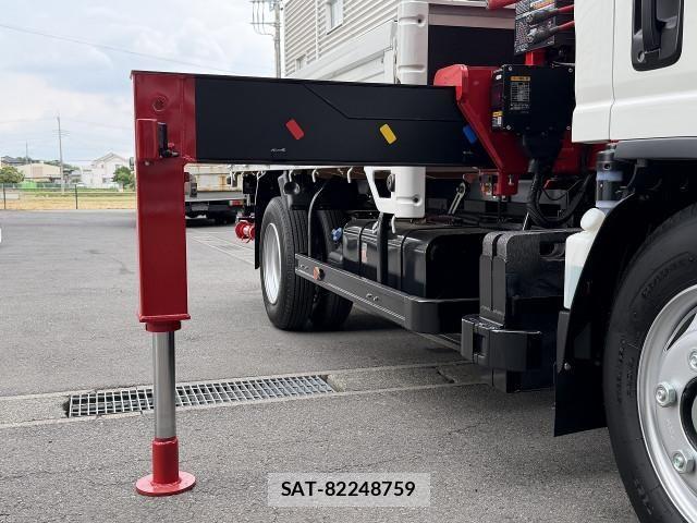 Isuzu ELF TRUCK 2025-02 7500406-26