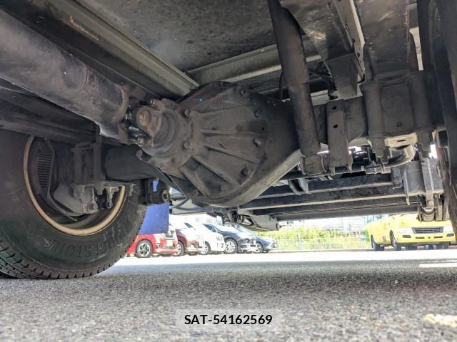 Isuzu ELF TRUCK 2021-02 7500418-14