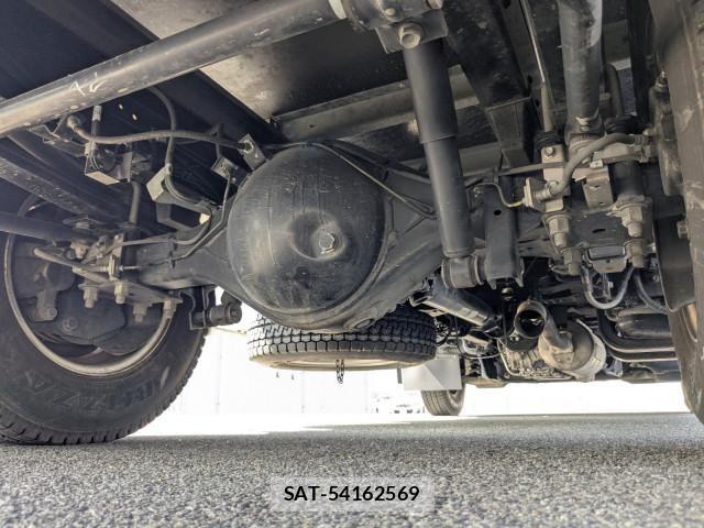 Isuzu ELF TRUCK 2021-02 7500418-19