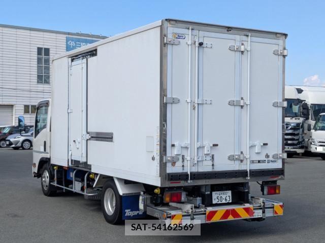 Isuzu ELF TRUCK 2021-02 7500418-2