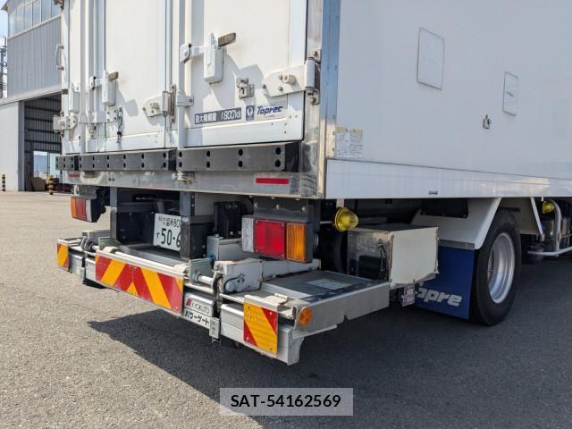 Isuzu ELF TRUCK 2021-02 7500418-5