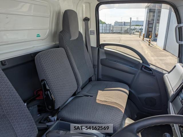 Isuzu ELF TRUCK 2021-02 7500418-8