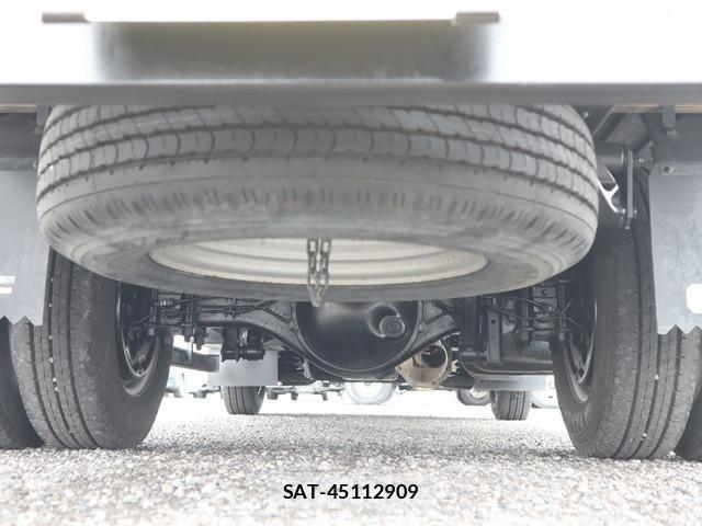 Isuzu ELF TRUCK 2019-02 7500423-20