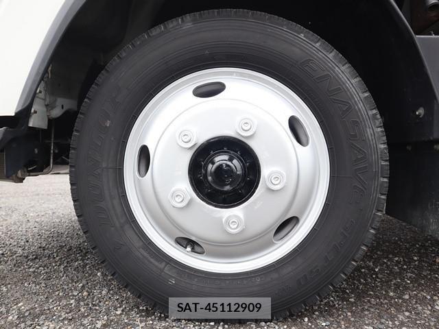 Isuzu ELF TRUCK 2019-02 7500423-25