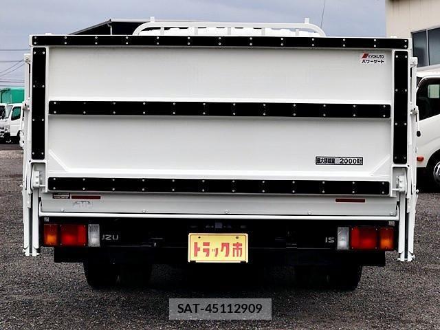 Isuzu ELF TRUCK 2019-02 7500423-5