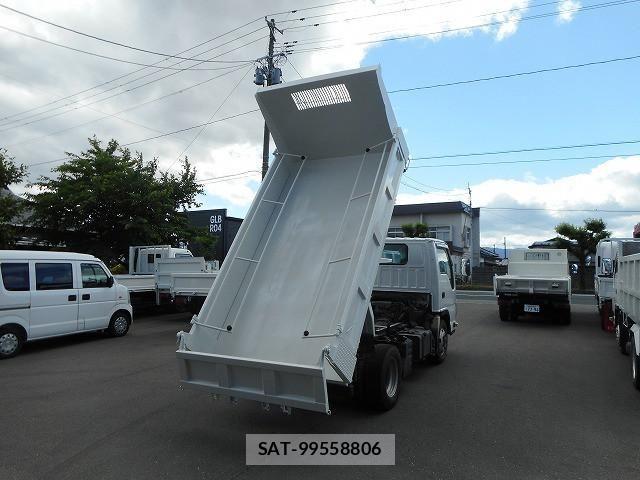 Isuzu ELF TRUCK 2013-09 7500431-9