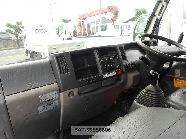 Isuzu ELF TRUCK 2013-09 7500431-18