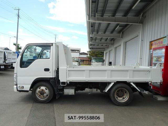 Isuzu ELF TRUCK 2013-09 7500431-4