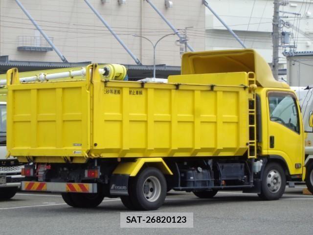Isuzu ELF TRUCK 2017-03 7500419-4