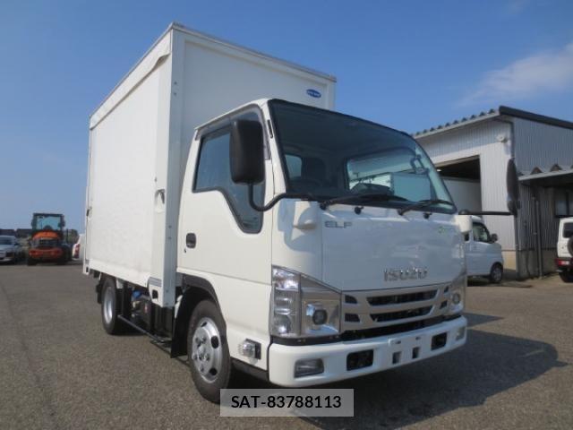 Isuzu ELF TRUCK 2022-04 7500424-1
