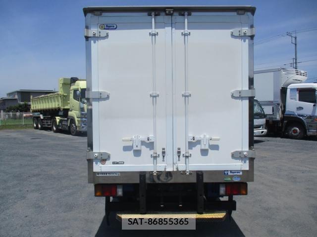 Isuzu ELF TRUCK 2014-07 7562076-19