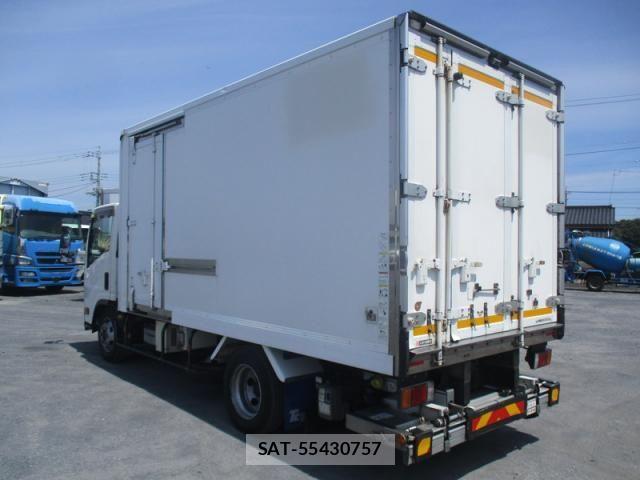 Isuzu ELF TRUCK 2018-04 7562071-20