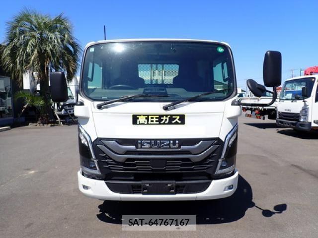 Isuzu ELF TRUCK 2024-08 7616358-1