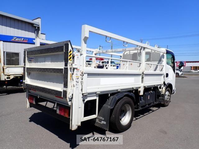 Isuzu ELF TRUCK 2024-08 7616358-4