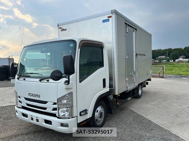 Isuzu ELF TRUCK 2015-03 7616377-0