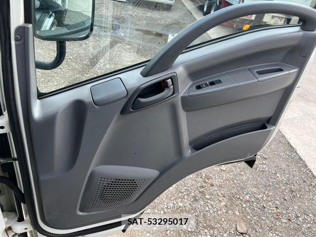 Isuzu ELF TRUCK 2015-03 7616377-10