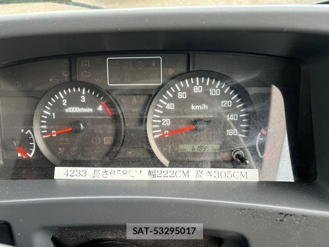 Isuzu ELF TRUCK 2015-03 7616377-12