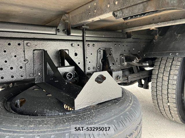 Isuzu ELF TRUCK 2015-03 7616377-16