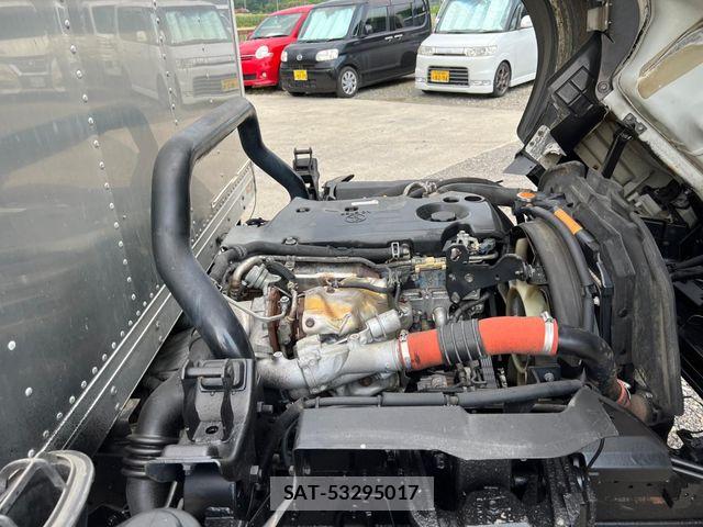 Isuzu ELF TRUCK 2015-03 7616377-21
