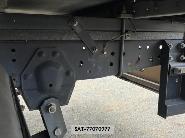 Isuzu ELF TRUCK 2010-05 7616375-8