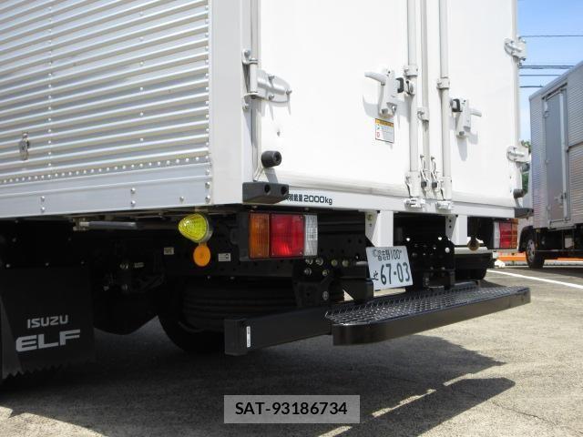 Isuzu ELF TRUCK 2023-09 7616355-18