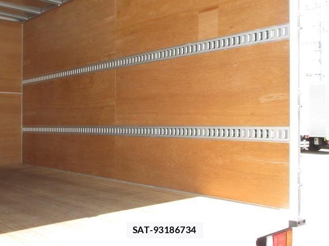 Isuzu ELF TRUCK 2023-09 7616355-25